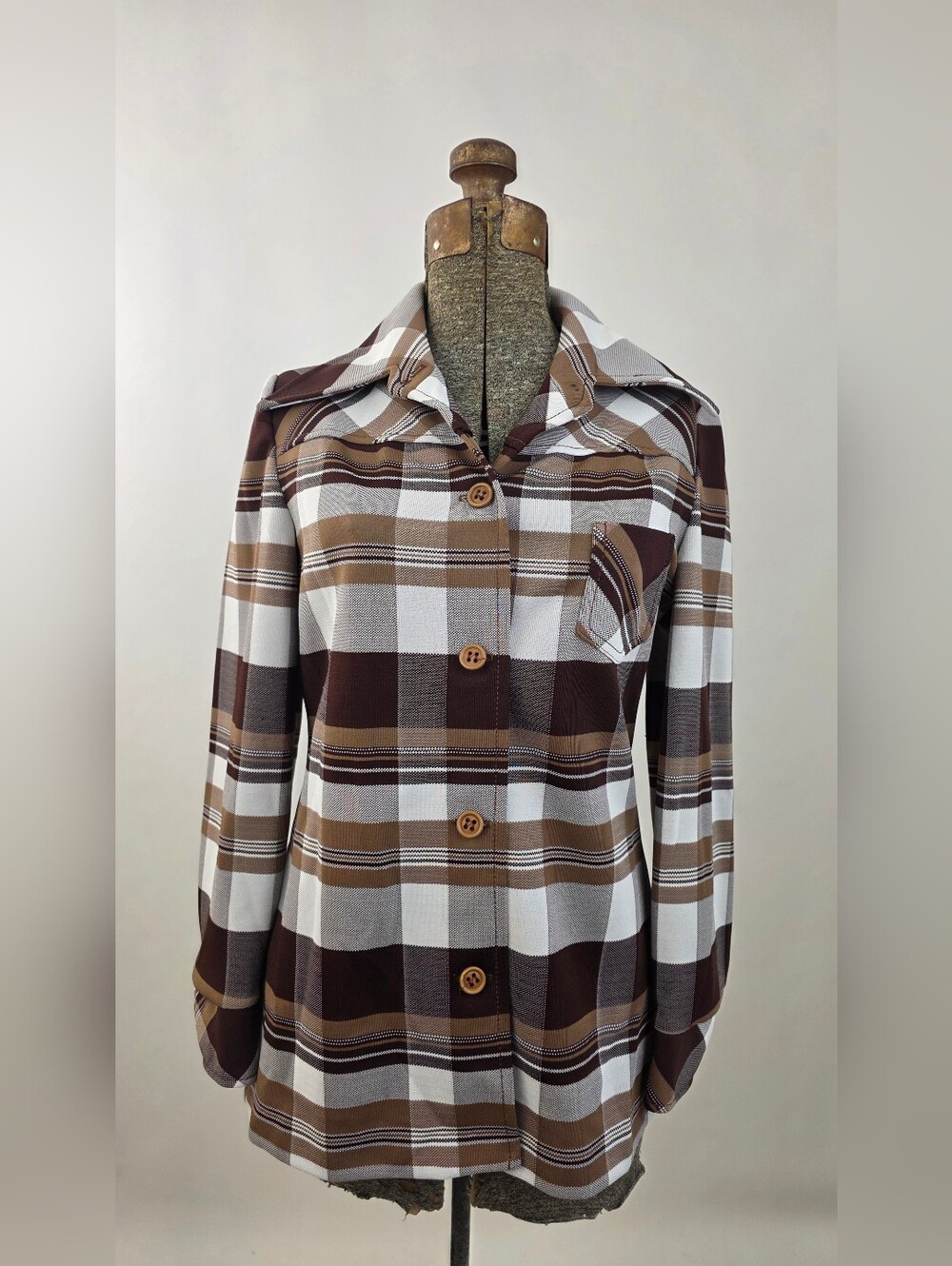 Personal Division of Leslie Fay ILGWU Vintage 70's Women's Thick Brown Shirt M